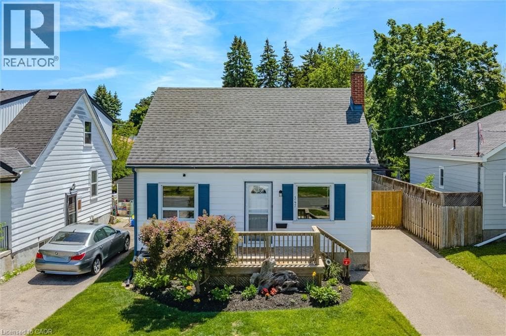 347 BLUCHER Boulevard — photo 1