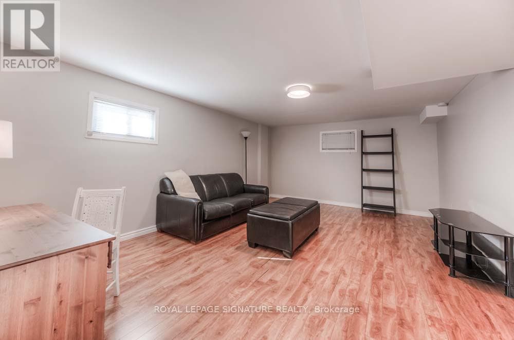 28 COACH HILL DRIVE — photo 1