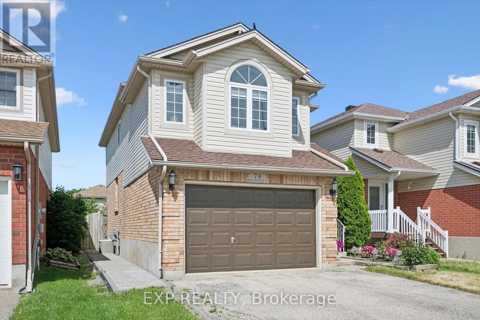 78 BRIDLEWREATH STREET — photo 3