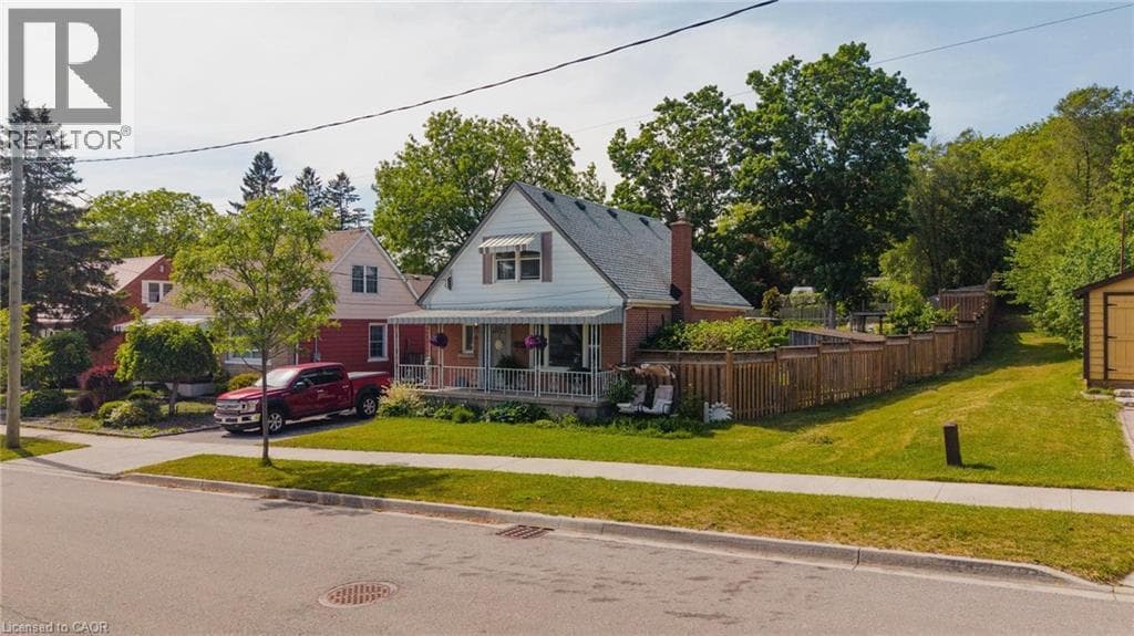 61 HILLVIEW Street — photo 2