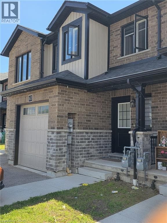 165 ROCHEFORT Street — photo 1