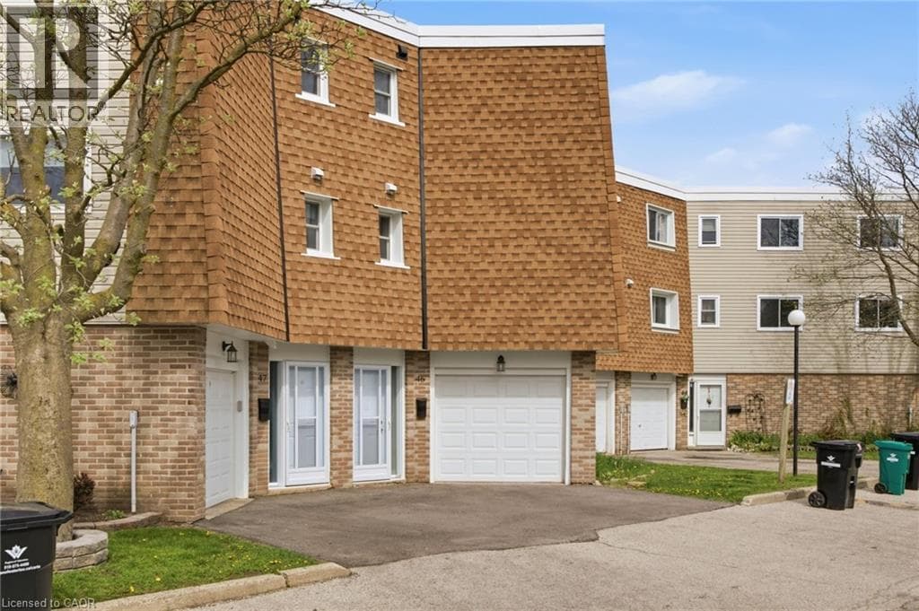 60 ELMSDALE Drive Unit# 46 — photo 3