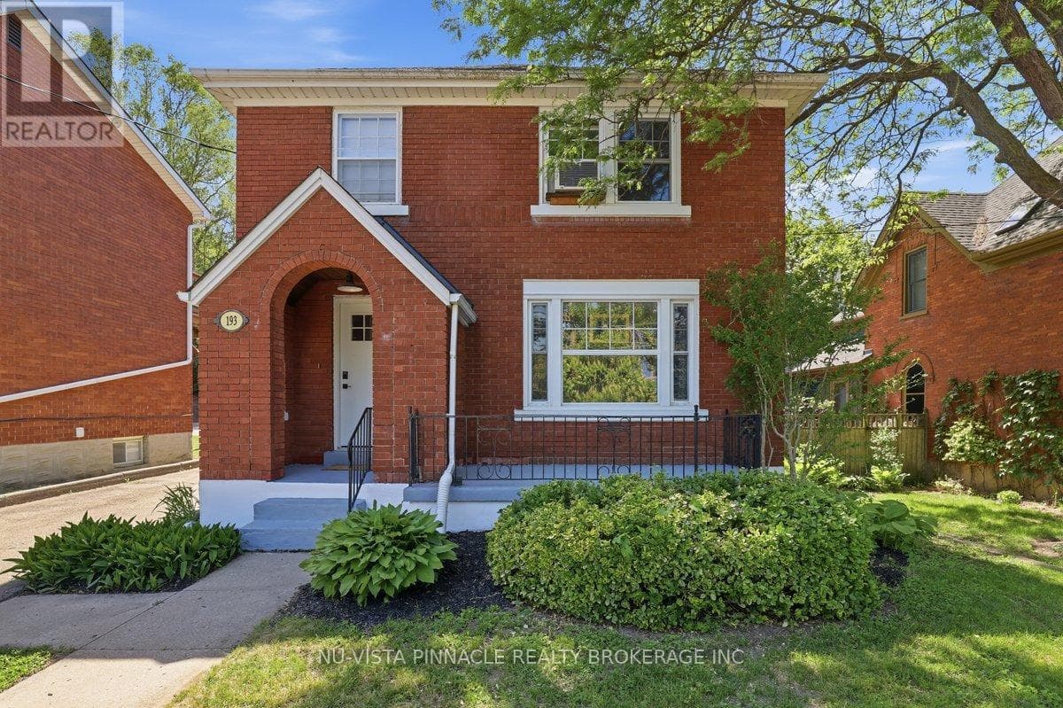 193 WATERLOO STREET — photo 3