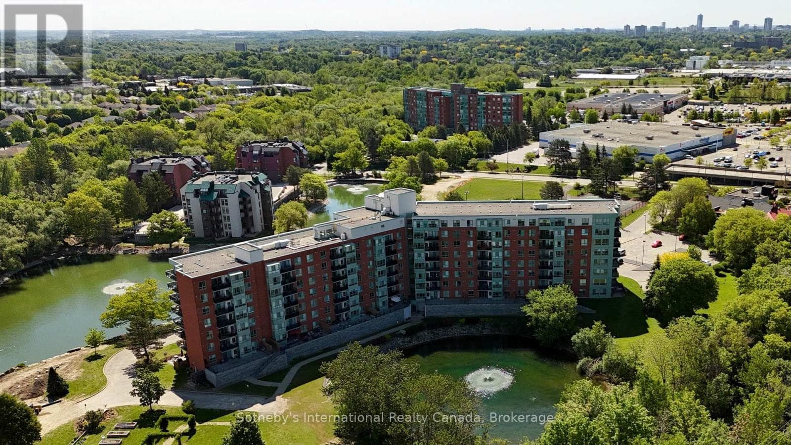 102 - 30 BLUE SPRINGS DRIVE — photo 1