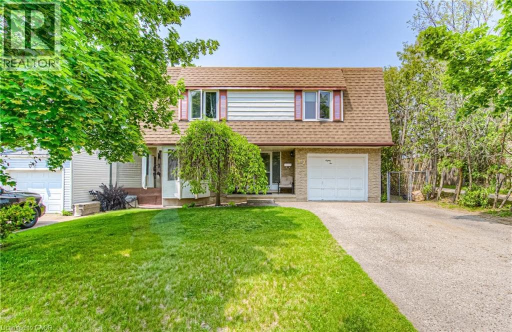 82 ROSENEATH Crescent — photo 2