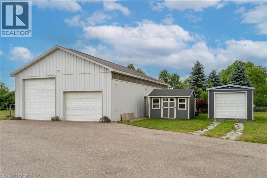 3988 HWY 6 — photo 3