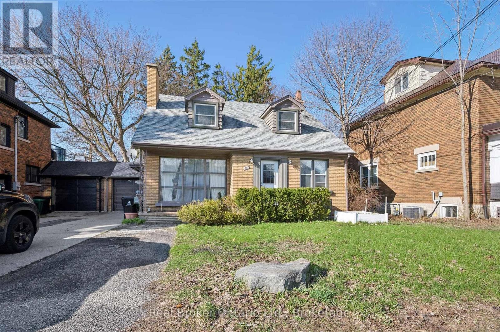 UPPER - 68 HIGHLAND ROAD W — photo 1