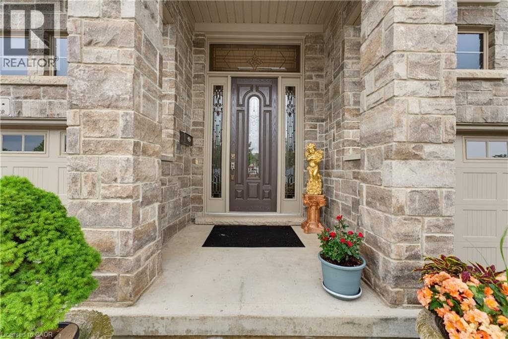 123 OAK PARK Drive — photo 3