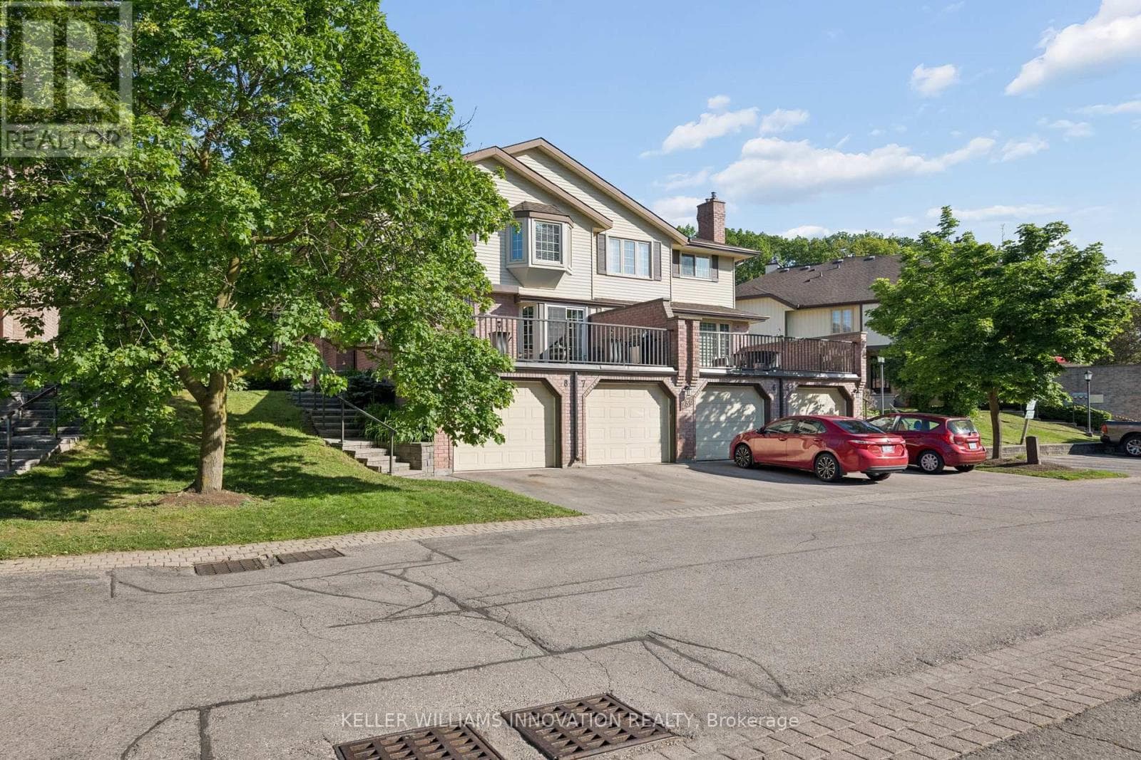 8 - 236 KINGSWOOD DRIVE — photo 3