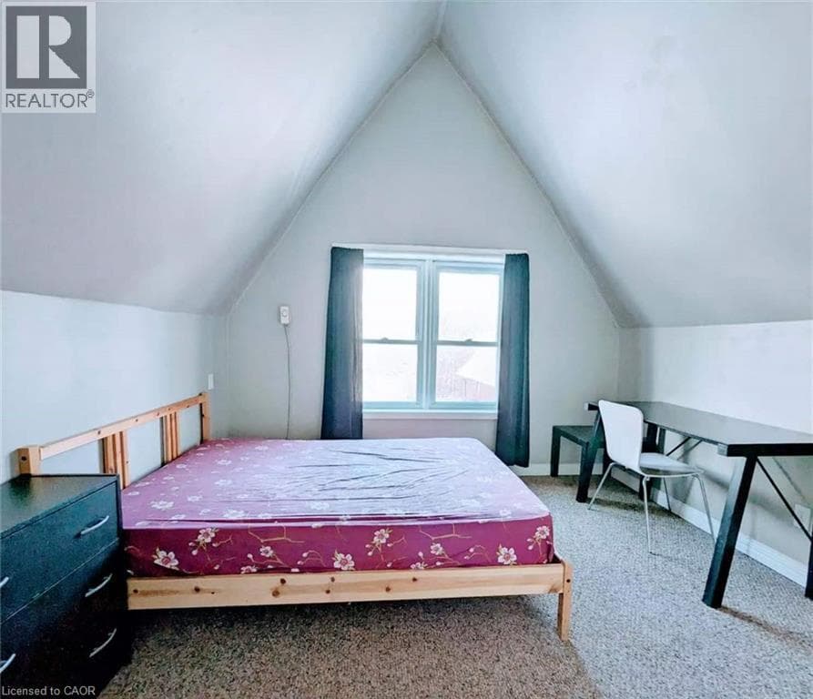 153 DAWSON Street Unit# Room 3 — photo 2