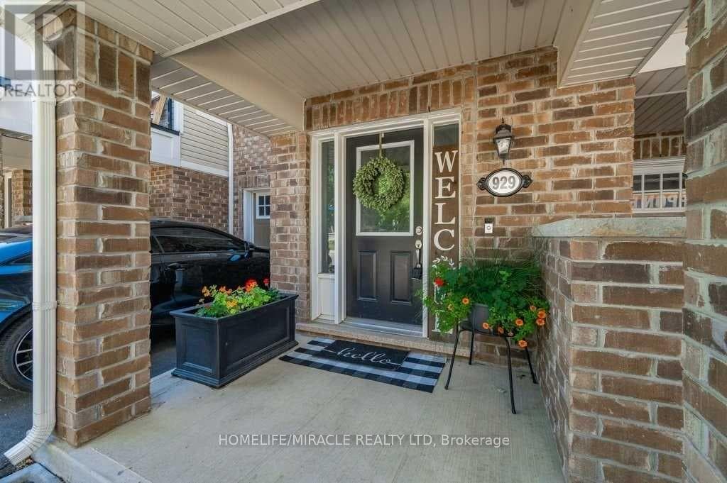 929 APPLE HILL LANE — photo 3