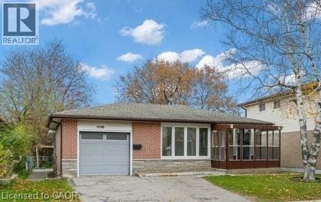 1206 VALENTINE Drive — photo 1