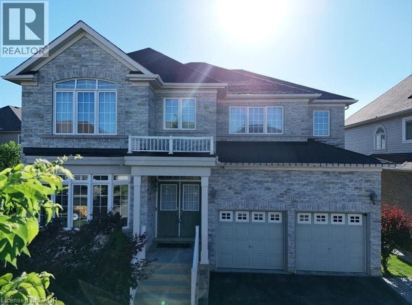 512 TERRINGTON Crescent — photo 1