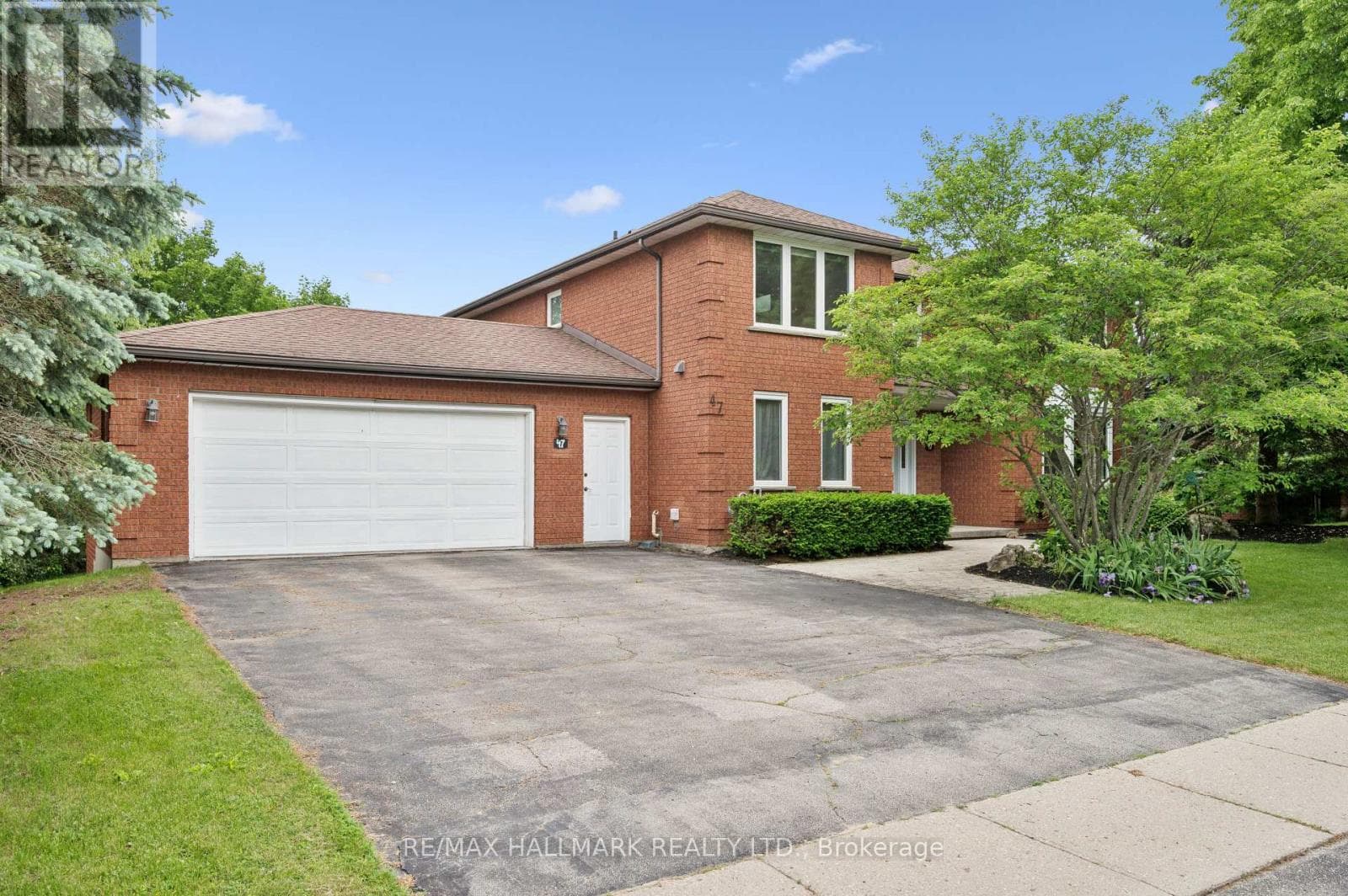 47 DUNDEE AVENUE — photo 1
