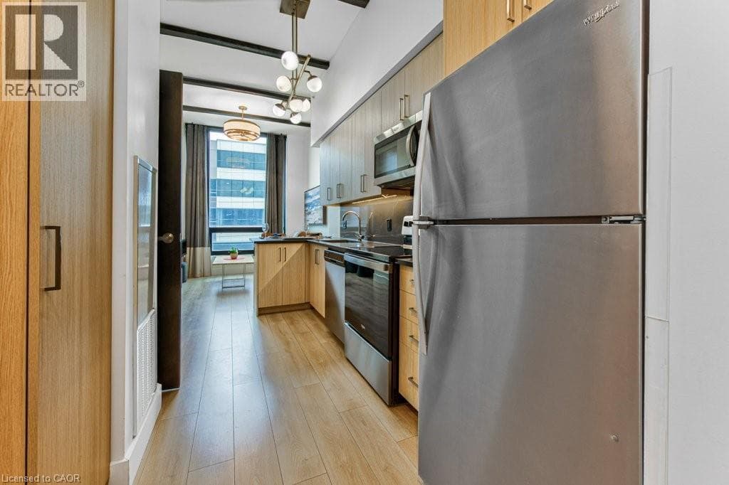145 COLUMBIA Street W Unit# 202 — photo 2