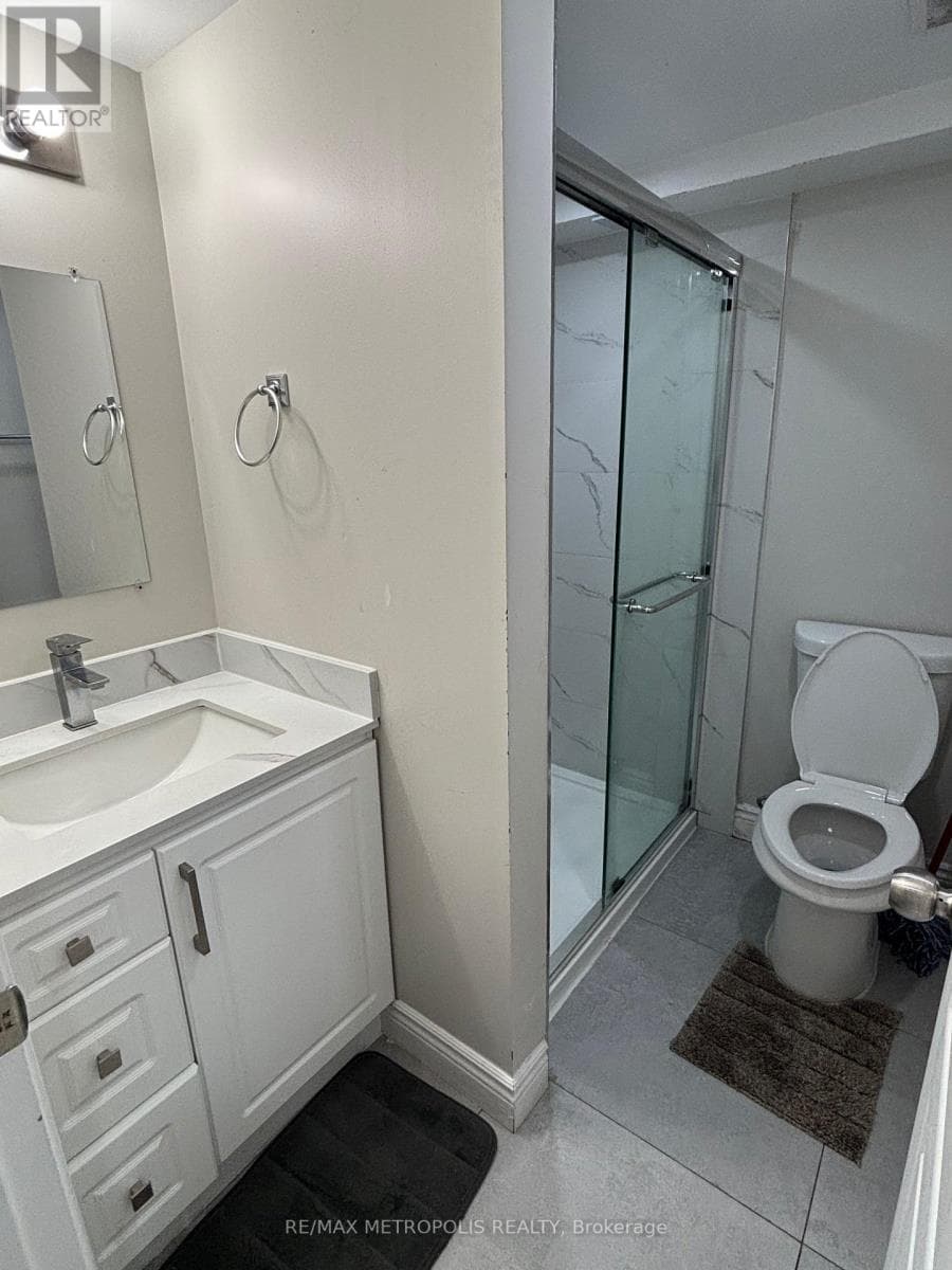 BSMT - 44 ENDEAVOUR DRIVE — photo 2