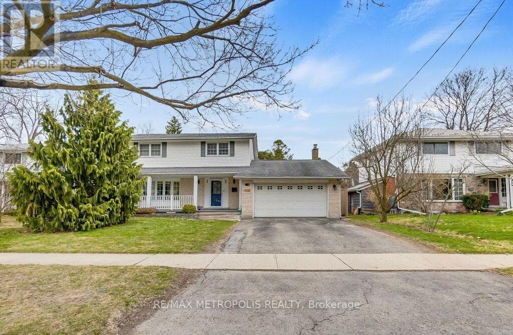 100 WARREN ROAD — photo 2
