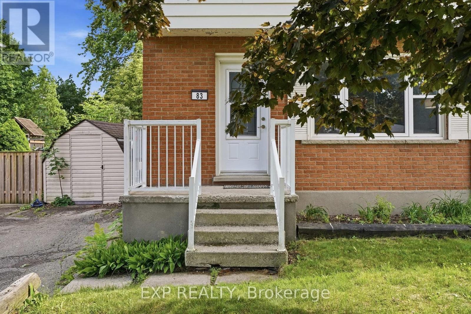 83 ORIOLE PARKWAY W — photo 2