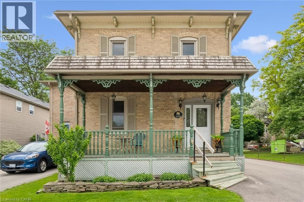 105 SNYDER'S Road W — photo 1