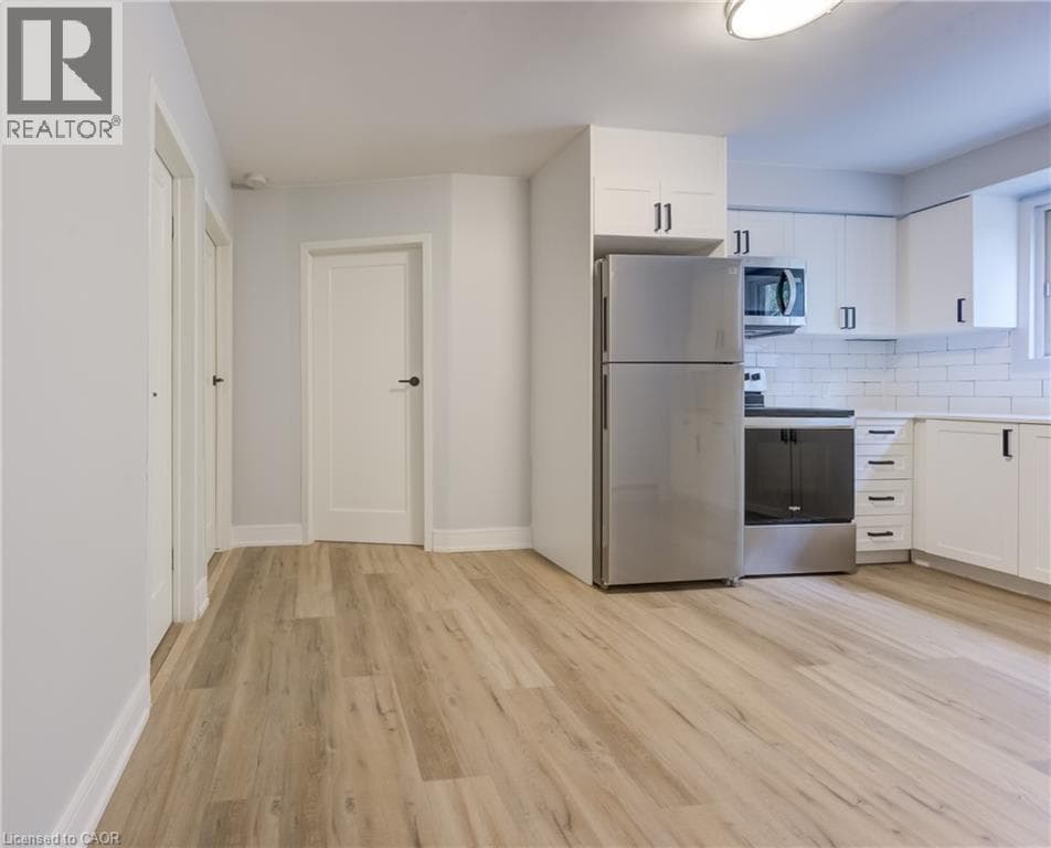 203 MAUSSER Avenue Unit# 2 — photo 3