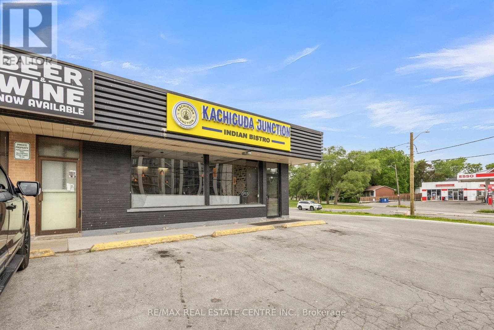 155 HIGHLAND ROAD E — photo 2