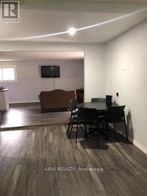 365 DALE CRESCENT — photo 2
