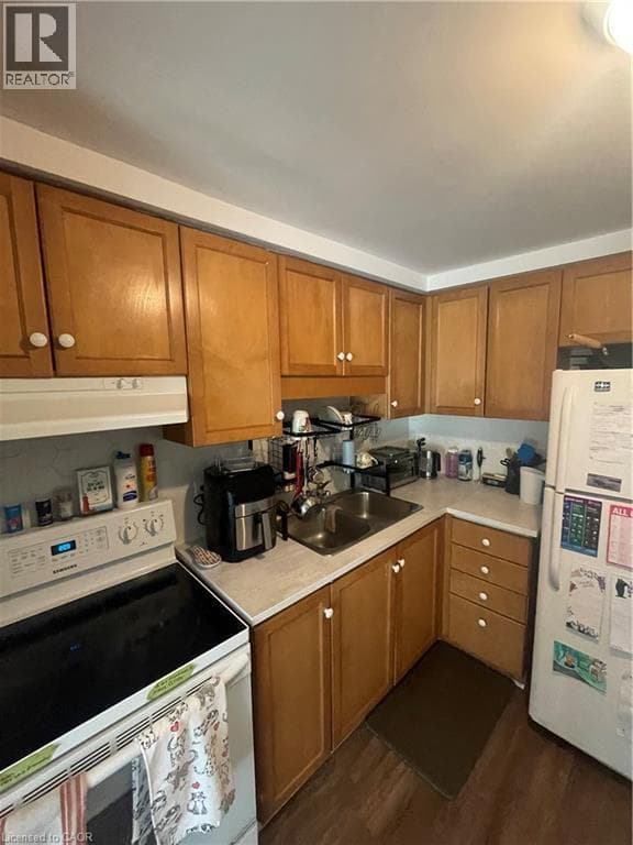 66 RODGERS Road Unit# 25 — photo 2