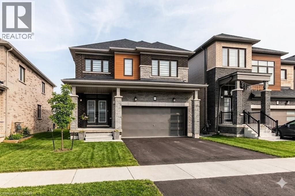 135 EVA Drive — photo 2