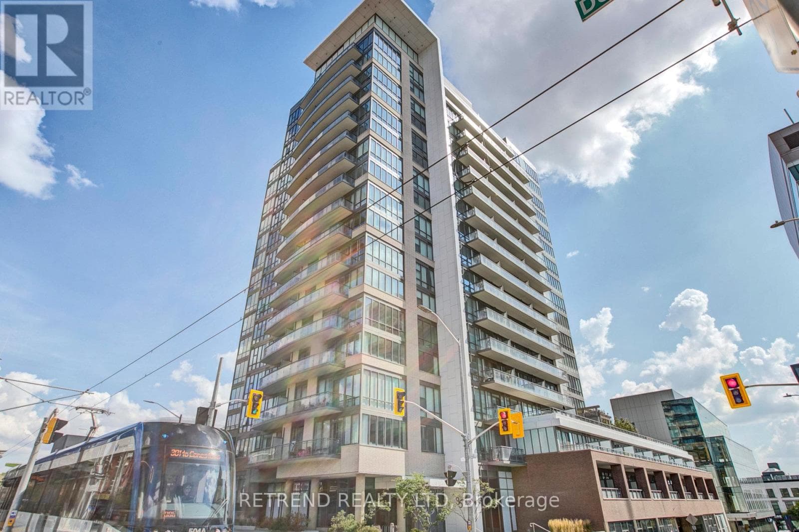 1504 - 85 DUKE STREET W — photo 1