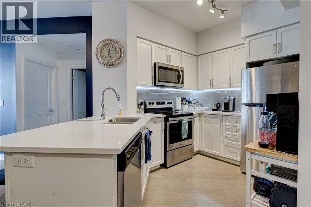155 CAROLINE Street S Unit# 1012 — photo 3