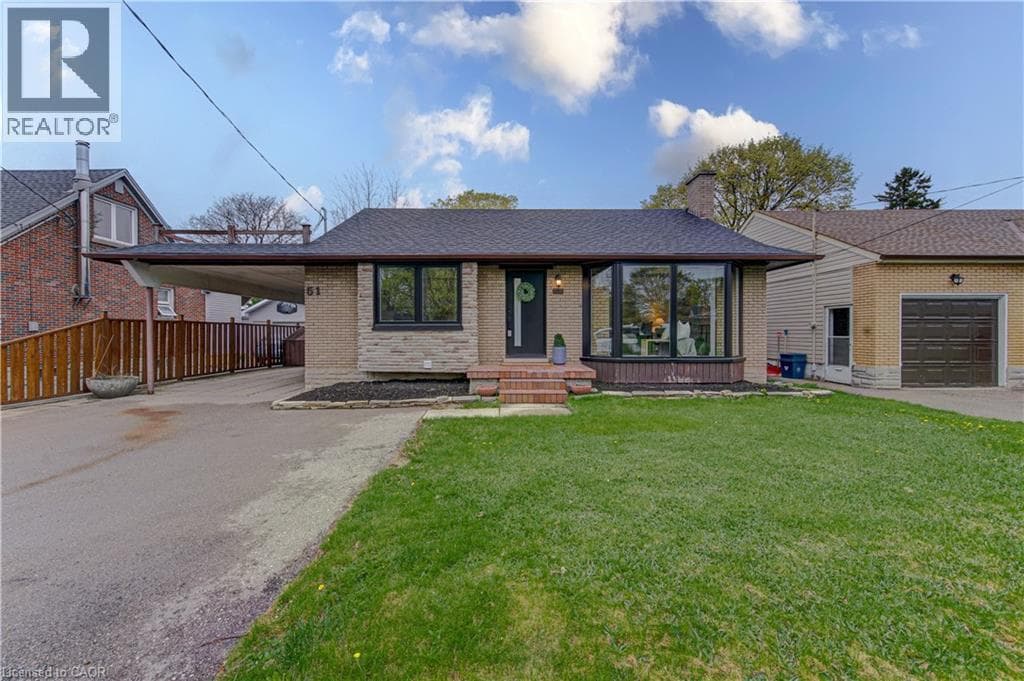 51 ROSEMOUNT Drive — photo 1