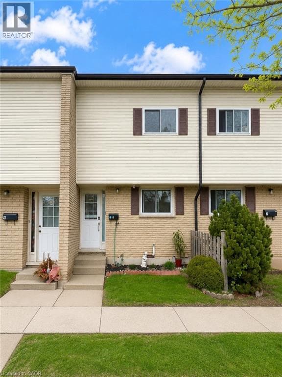 211 VERONICA Drive Unit# A5 — photo 2