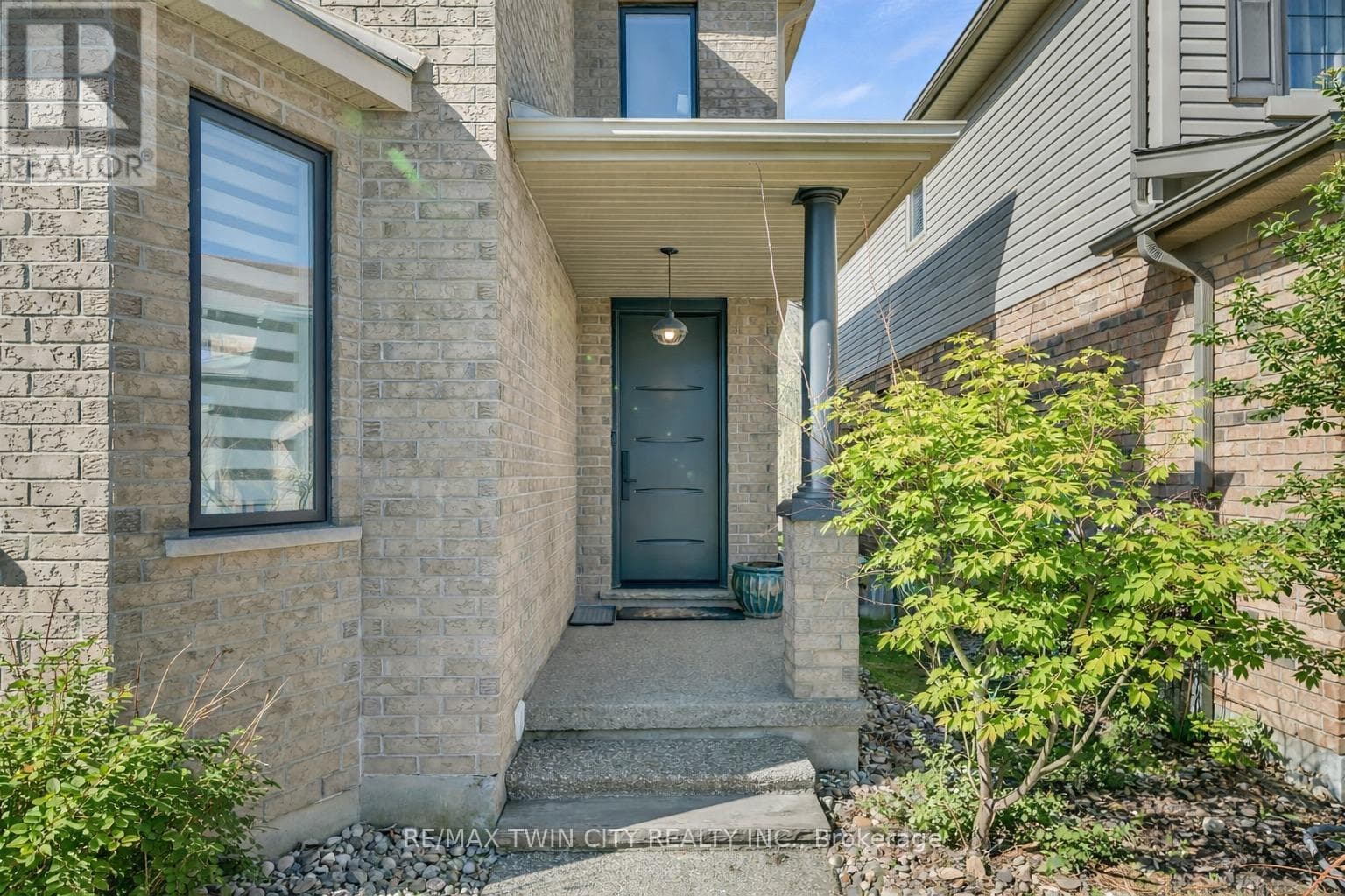 361 RED OSIER ROAD — photo 3
