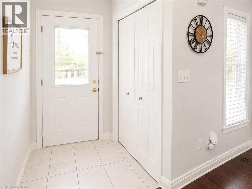 212 COLTON Circle — photo 3