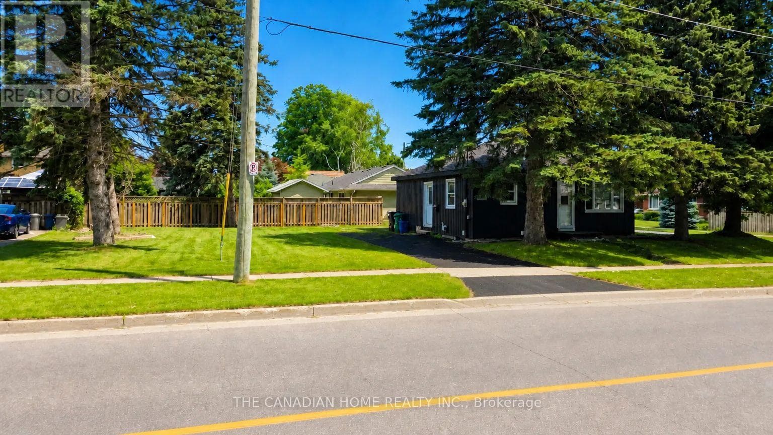 142 WINSTON BOULEVARD — photo 1