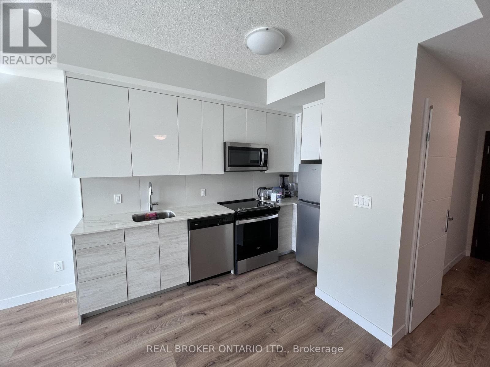 611 - 60 FREDERICK STREET — photo 3