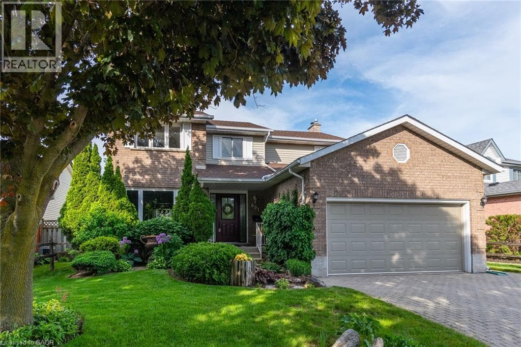 691 WESTHEIGHTS Drive — photo 1