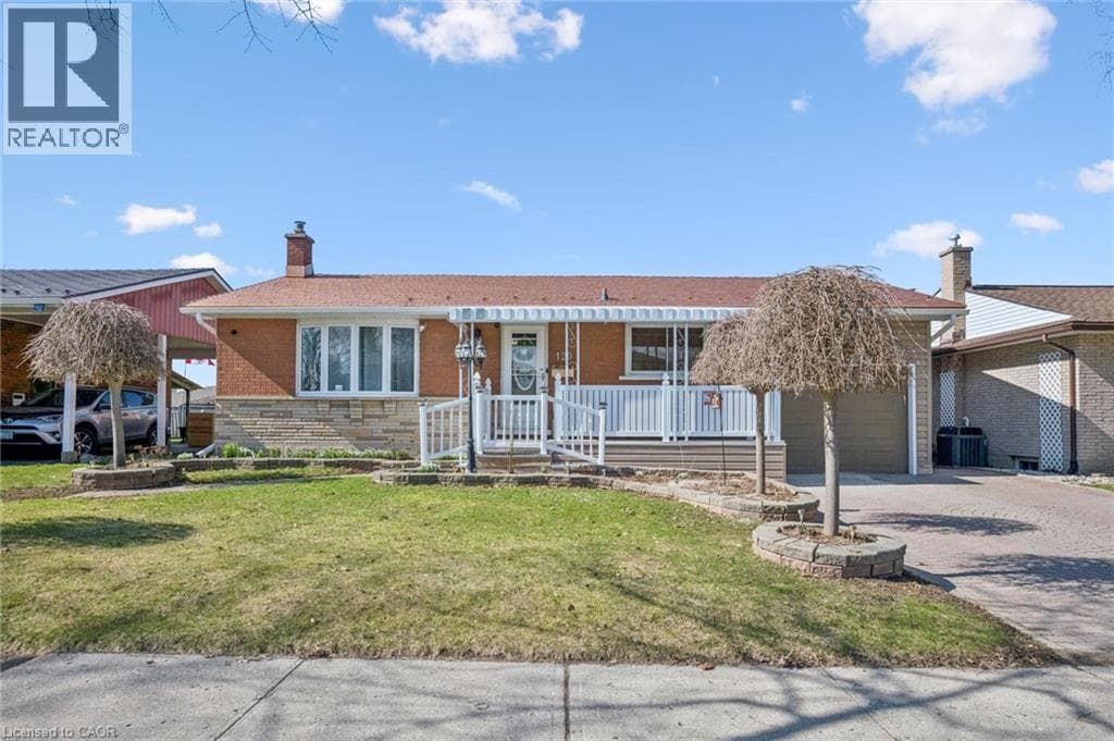 120 LORRAINE Avenue — photo 1