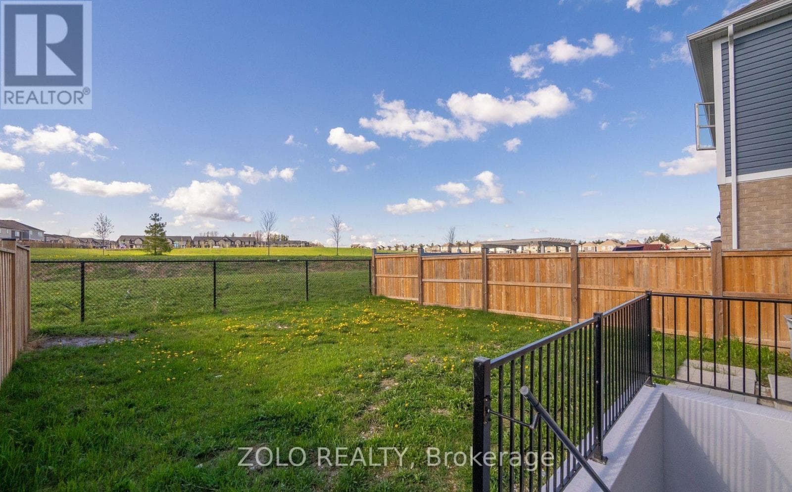 LOWER 112 RIDGE ROAD — photo 3