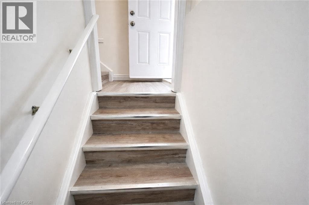 592 BLAIR CREEK Drive Unit# Basement — photo 2