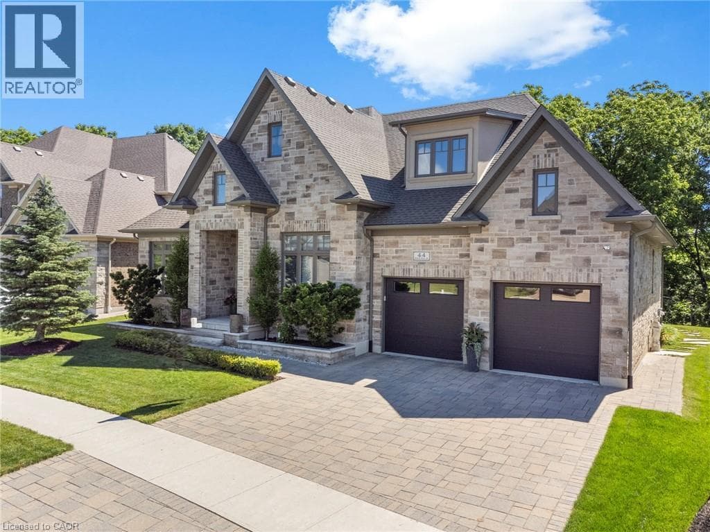 44 PIONEER RIDGE Drive — photo 2