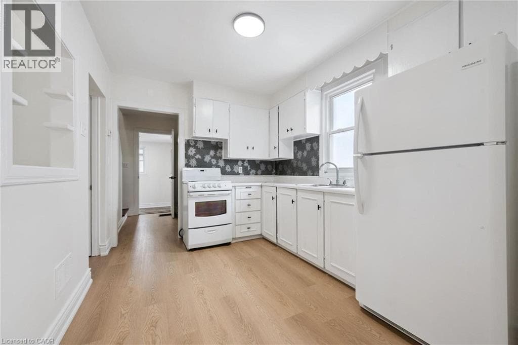 65 STEVENSON Street N — photo 3