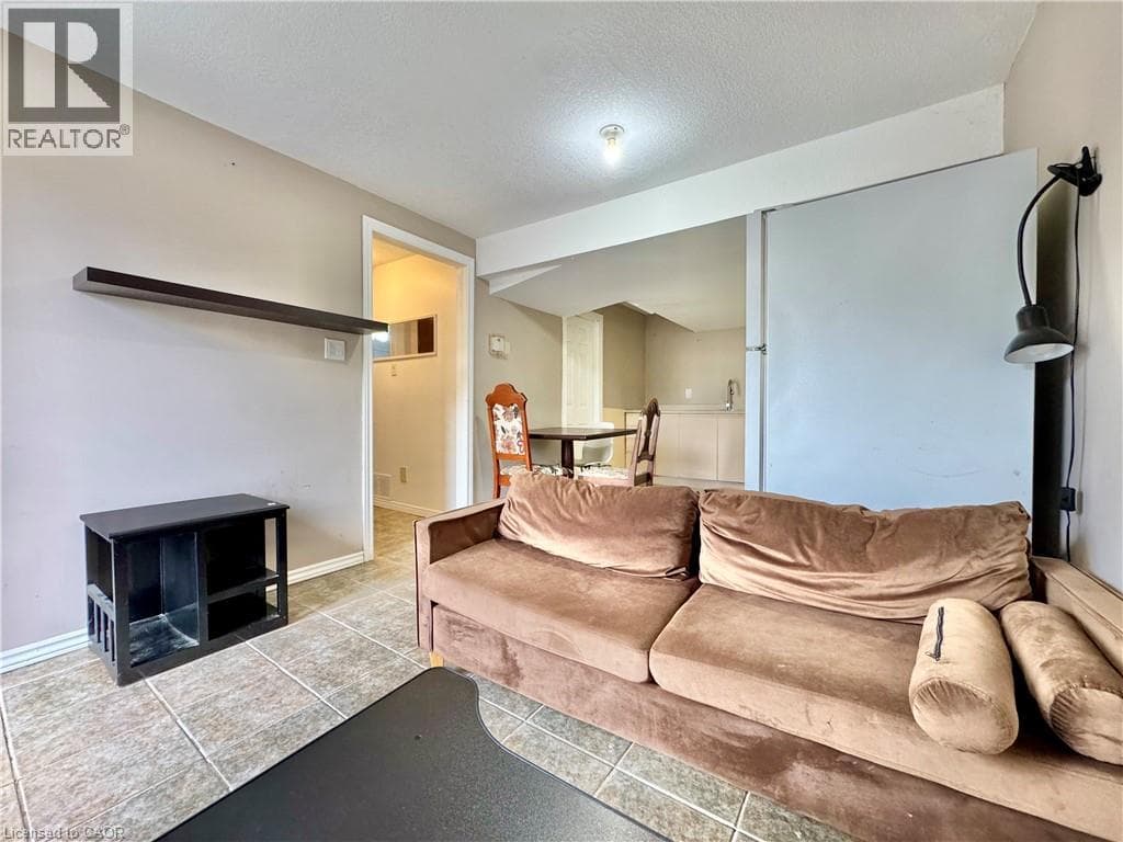 894 STRASBURG Road Unit# Basement — photo 3
