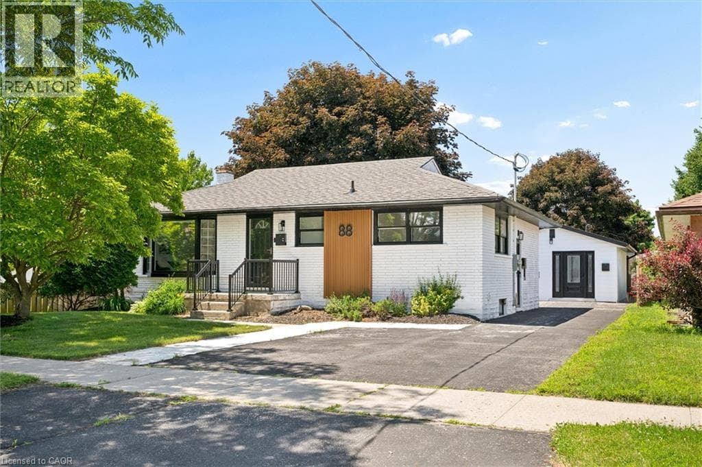 88 WOODHAVEN Road — photo 2