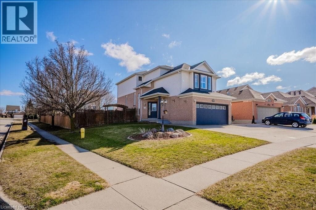 11 ACORN Way — photo 2