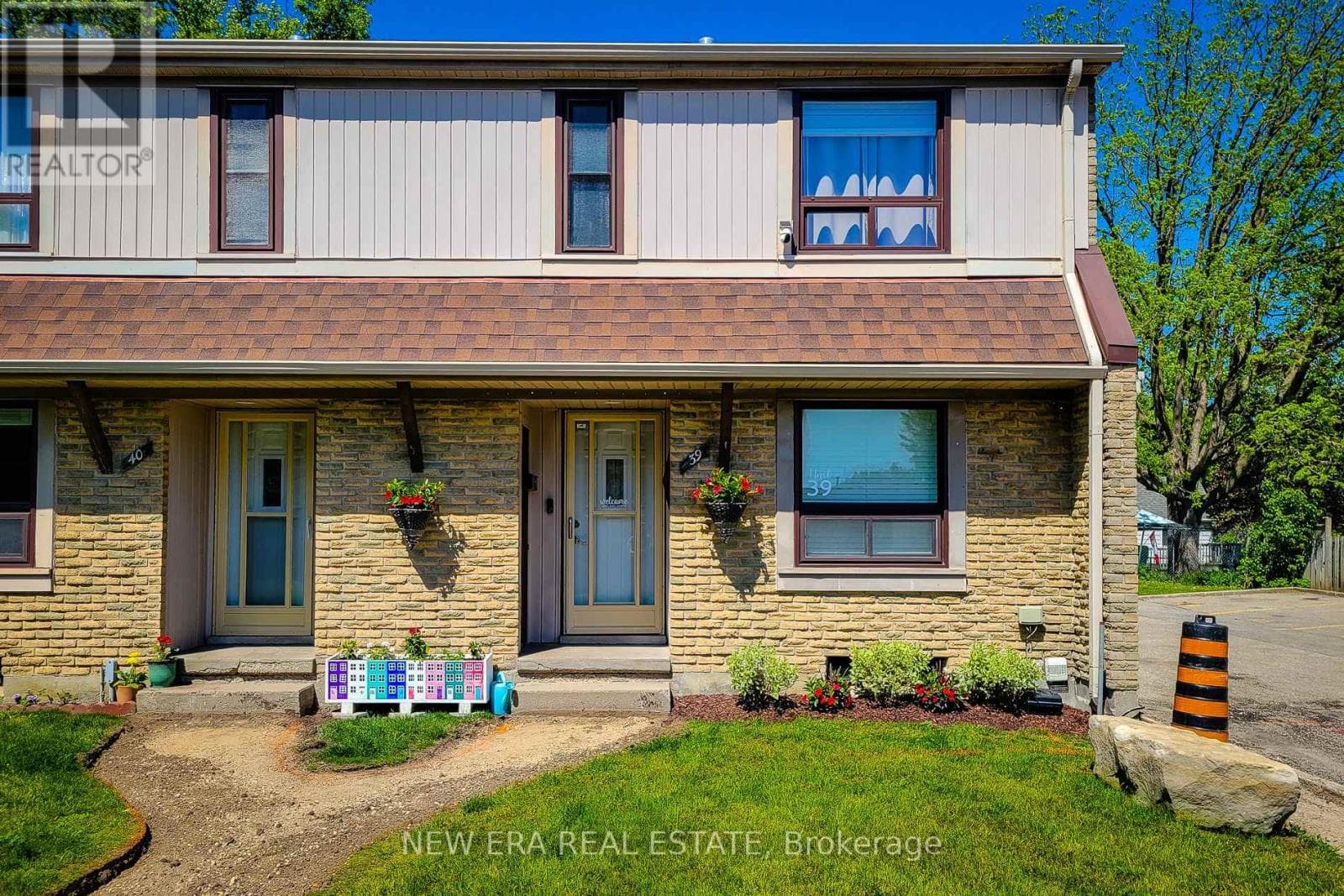 39 - 280 THALER AVENUE — photo 1