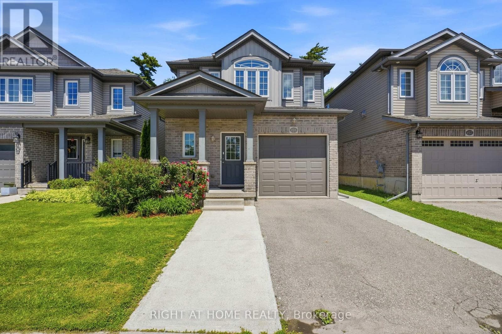 153 MAITLAND STREET — photo 1