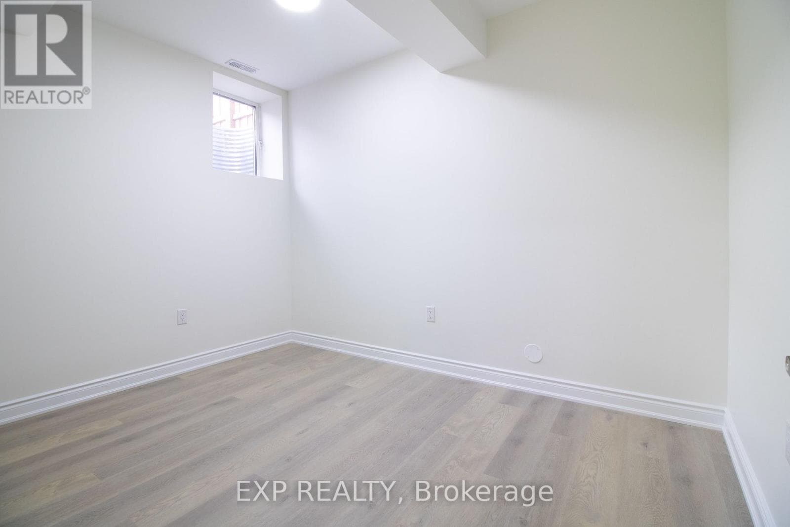 55 WILLIAM DUNLOP STREET — photo 3