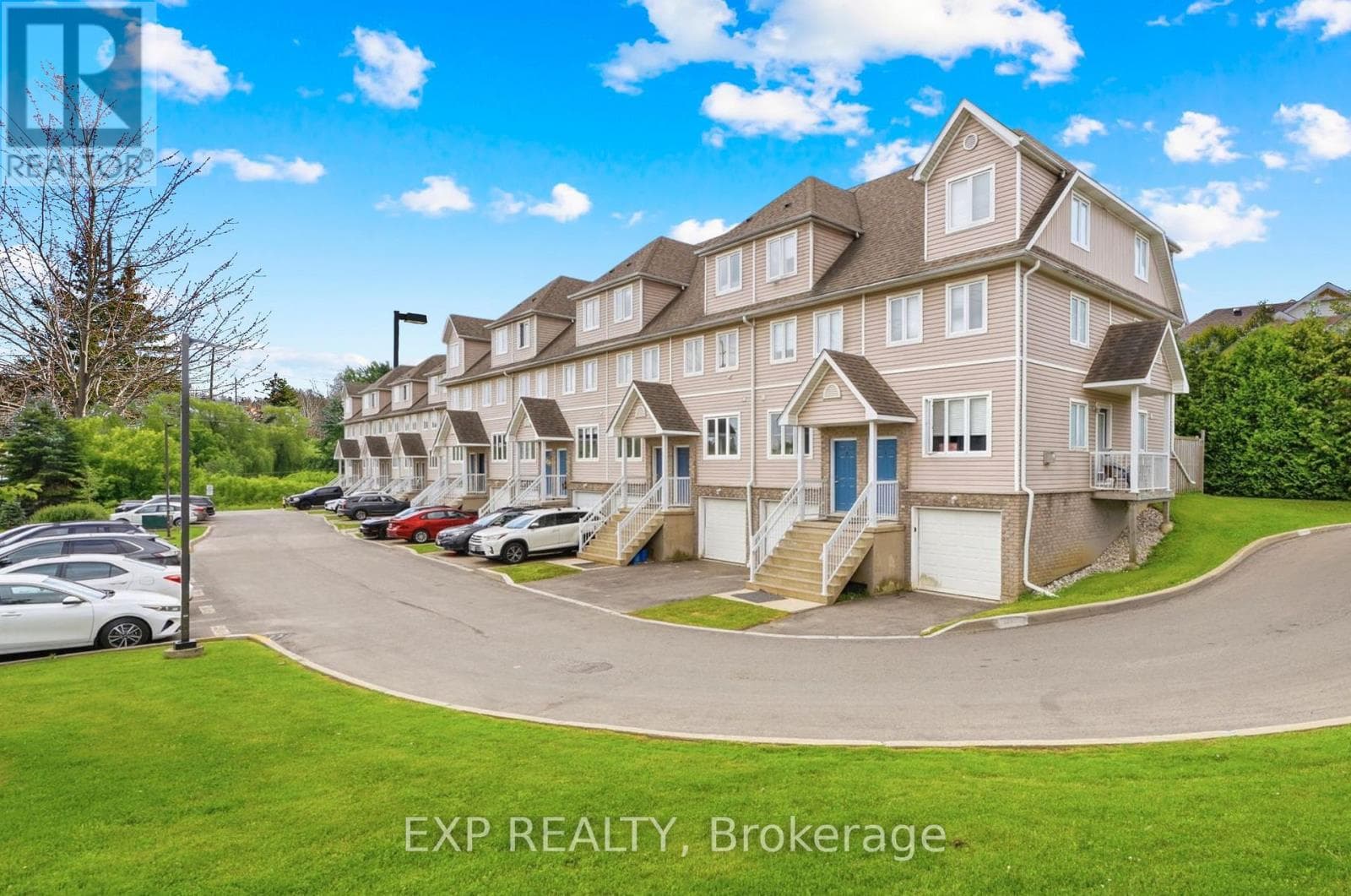 3 - 601 COLUMBIA FOREST BOULEVARD — photo 2