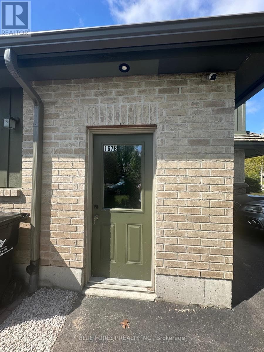 UNIT A (BASEMENT) - 167 FORFAR AVENUE — photo 2